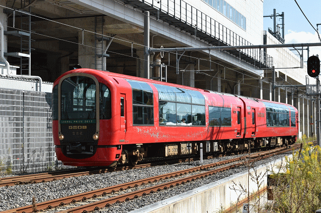 上越妙高駅で雪月花と遭遇