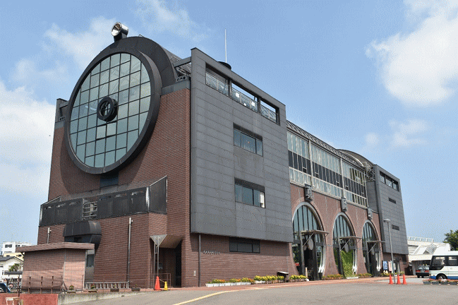 真岡駅東口駅舎