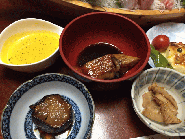 磯崎荘の鯛の煮つけなど