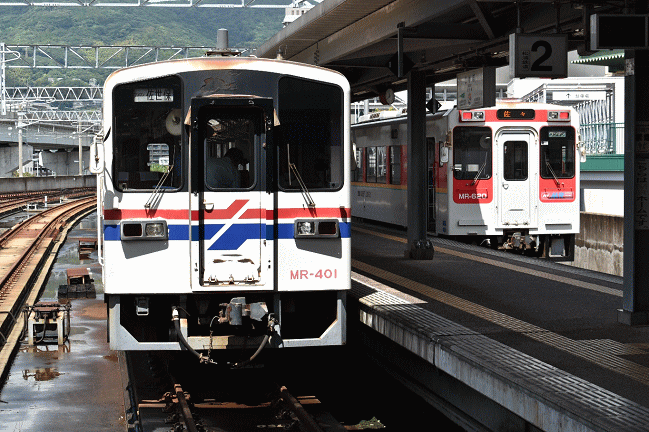 松浦鉄道の佐世保駅