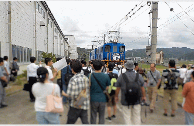 舞木検査場のありがとうデキ撮影会の様子