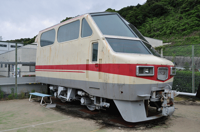 パノラマDXの運転台部分(舞木検査場)