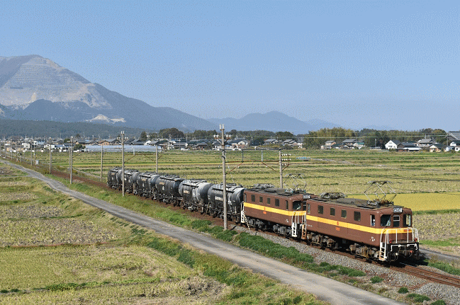 セメント輸送3714列車