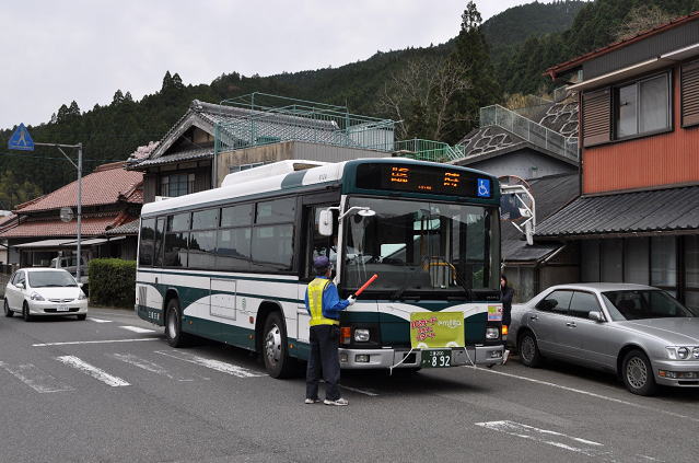 三多気の桜の最寄りの、杉平バス停