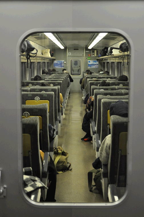 ムーンライトながら号の車内