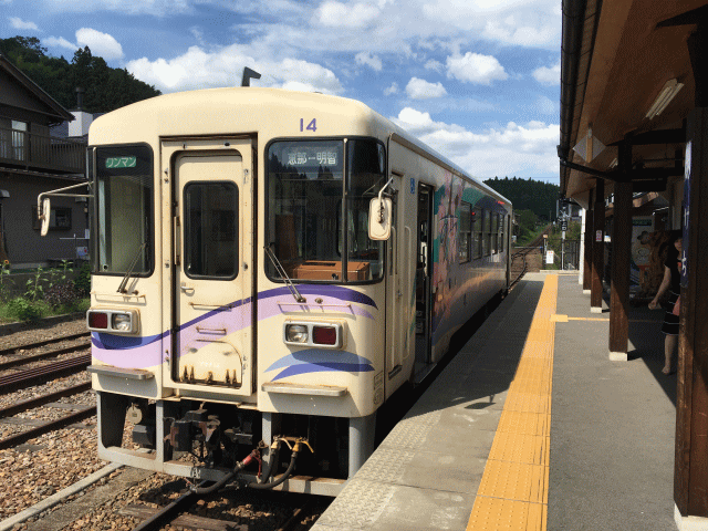 アケチ10形を明智駅にて撮影
