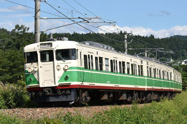 初代長野色復刻車両S7編成