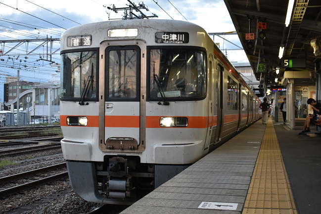 311系(中央西線)