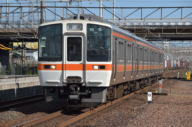 大府駅のホームから撮影