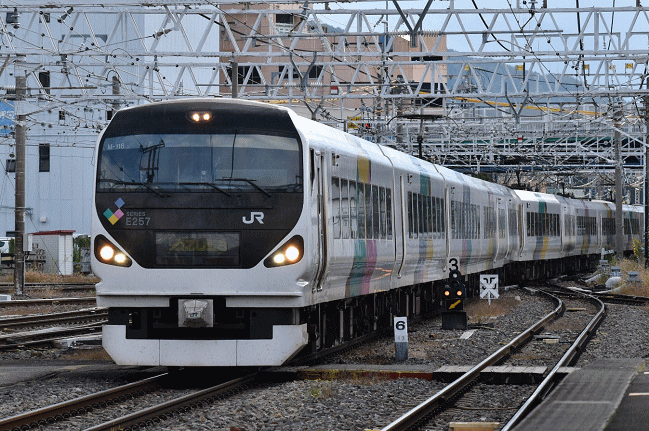 E257系による特急「あずさ3号」南小谷行