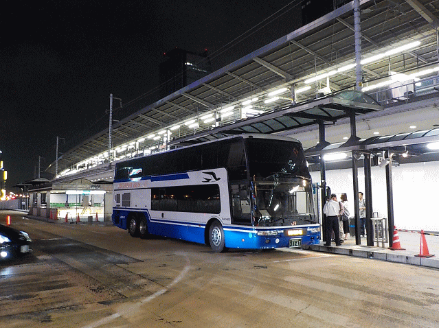 ドリームなごや号、名古屋駅新幹線口にて