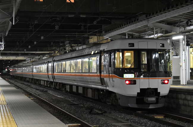 特急「しなの26号」