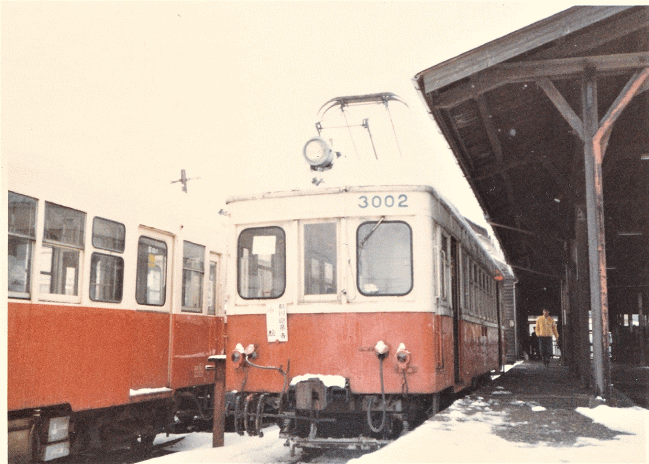 北陸鉄道小松線の小松駅