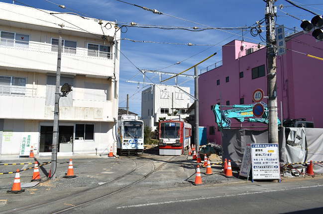 競輪場前電停前にあった豊橋鉄道市内線営業所の建物は解体