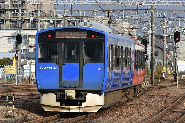 蓄電池電車EV-E801系「ACCUM（アキュム）」による男鹿行1127M列車