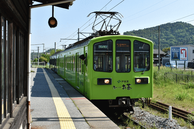 近江鉄道の鳥居本駅