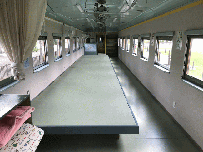 ルゴーサエクスプレス宿泊の際の車内の様子