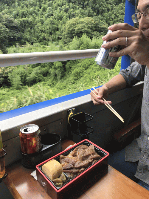 奥出雲和牛焼肉弁当とビール