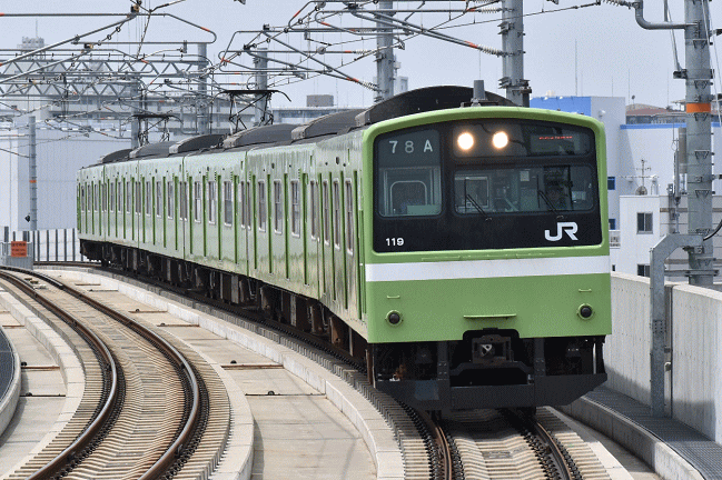 南吹田駅でおおさか東線の201系を撮影