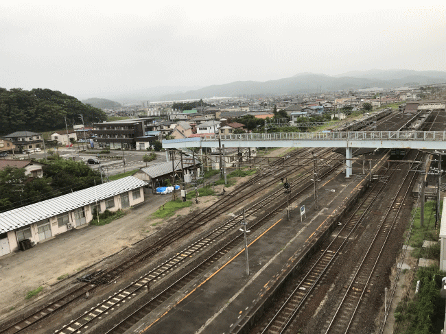 パシフィックホテル白石から見る白石駅