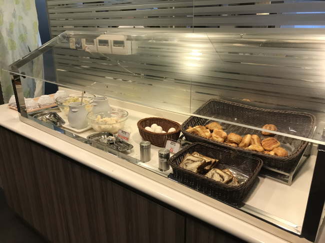 京王プレッソイン大手町の朝食バイキング