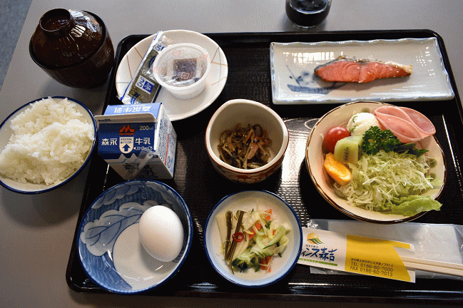 クウィンス森吉の朝食