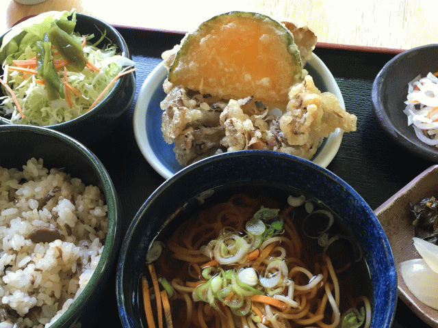 レストラン清流の舞茸ごはん定食