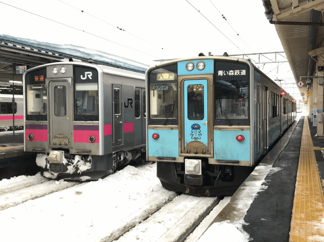 青森駅701系電車
