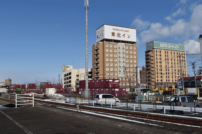 ホテルルートイン古川駅前と東北インの外観