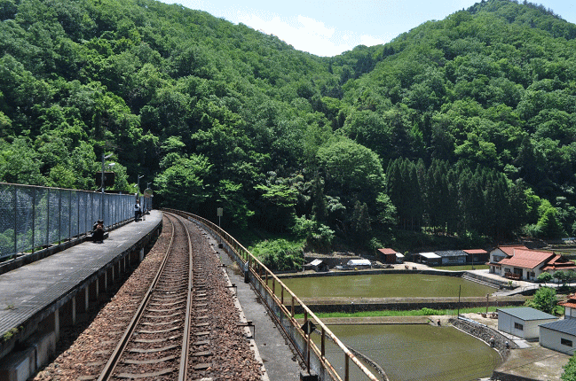 三江線宇都井駅