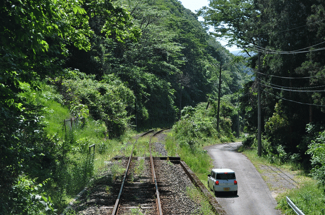 田津～川戸間の前面車窓
