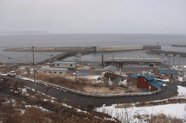 「あまちゃん」のロケ地となった堀内（ほりない）駅からの車窓