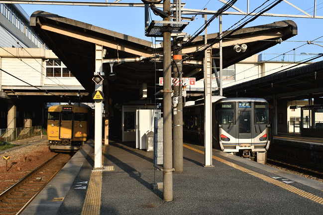 相生で播州赤穂発姫路行に乗り換え