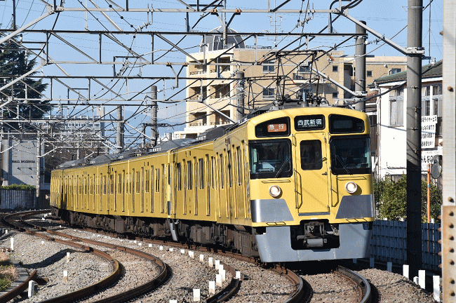 新２０００系の増結用２両編成