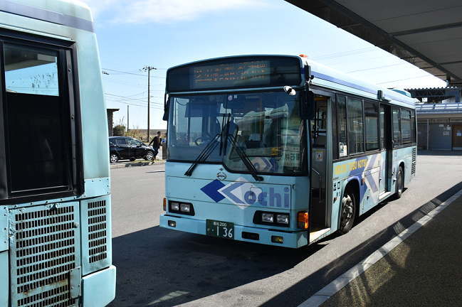 室戸世界ジオパークセンターでのバスの乗り換えは問題無し