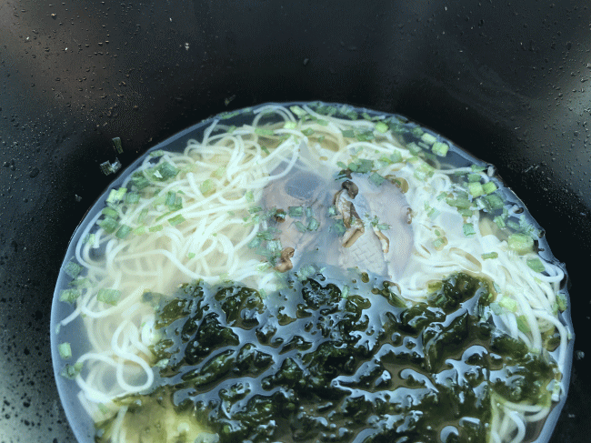 しまかぜの食事・あおさとカキのにゅう?