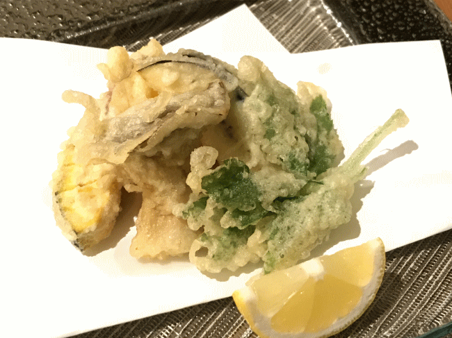 揚げたて野菜天ぷら