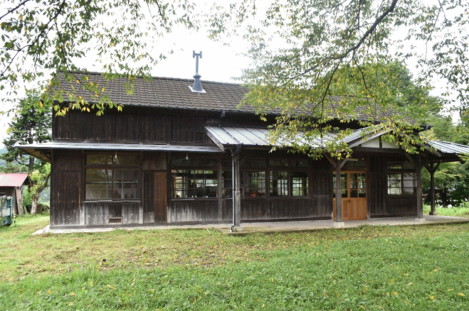 下小代駅の旧駅舎