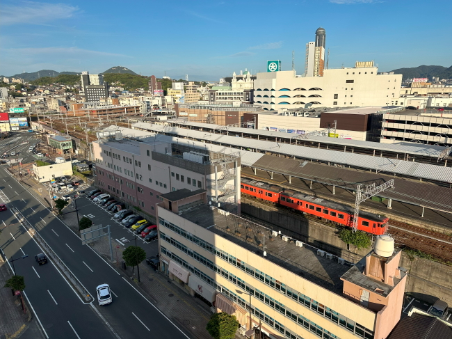 下関駅西ワシントンホテルプラザから見た下関駅