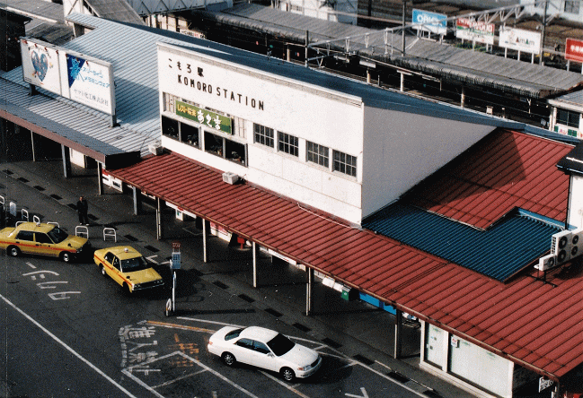 小諸ステーションホテルから撮影した小諸駅