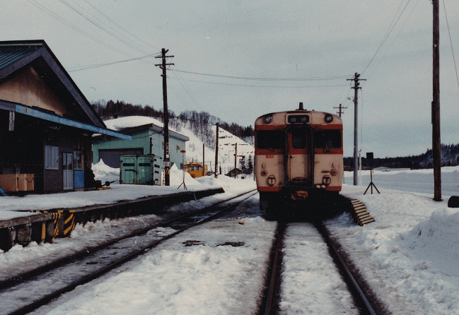 深名線の朱鞠内駅