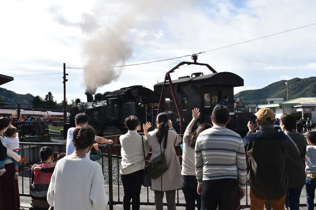 鬼怒川温泉の転車台は観光地