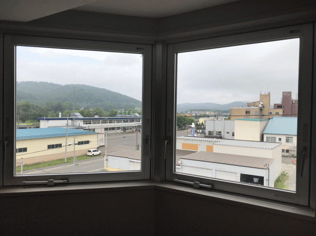 スマートホテル倶知安から見た倶知安駅