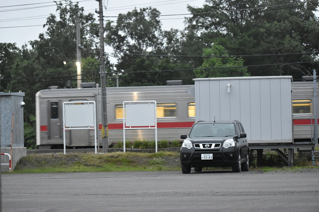 サロベツ会館からのトレインビュー