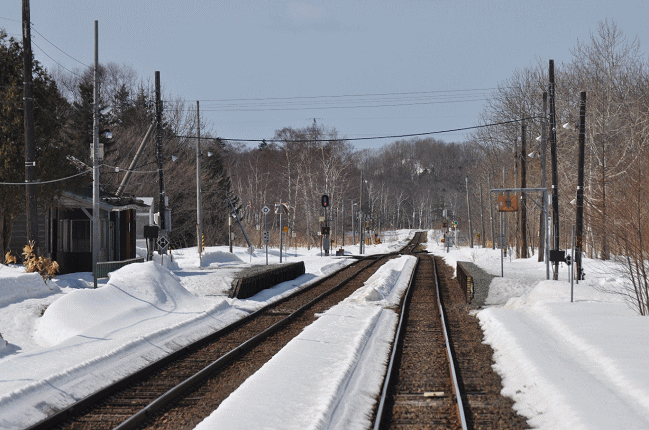 雄信内駅の交換設備