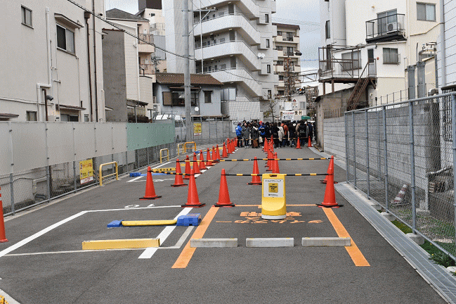 旧住吉公園駅側から住吉電停方面を望む