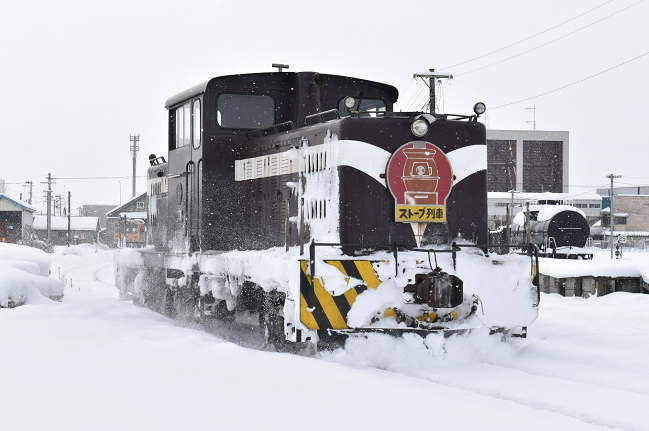 ストーブ列車用のDD352