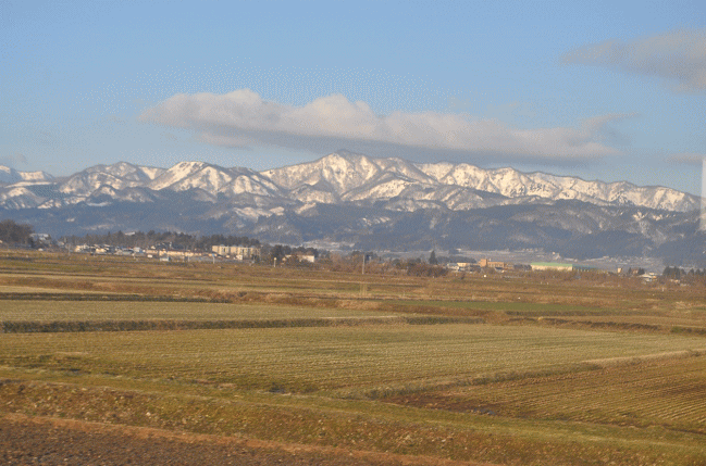 只見線から眺めた飯豊連峰