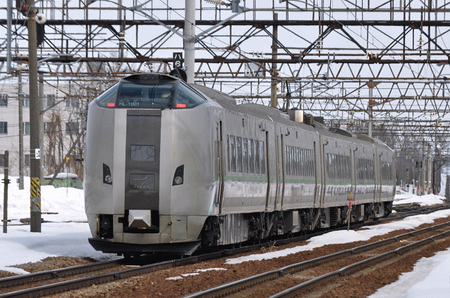 789系・特急カムイ（滝川駅にて）