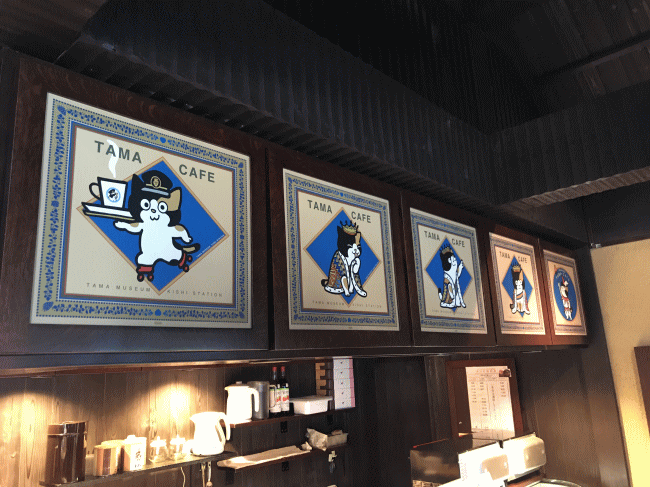 たまのアートがいたるところに